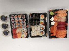 Sushi Plus food