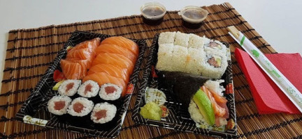 Sushi Plus food