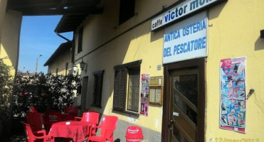 Osteria Del Pescatore inside