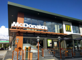 Mcdonald's outside