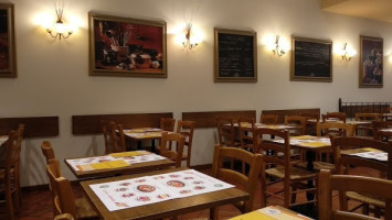 Trattoria Di Campagna inside