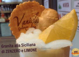 Gelateria Artigianale Vaniglia food