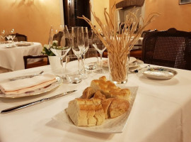 Antica Osteria Del Ponte food