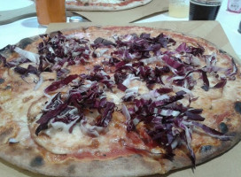 La Pizza Bio Di Elena food