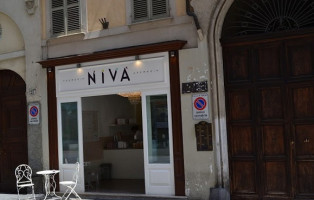 Cremeria Niva' inside