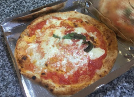 Le Mille E Una Pizza food