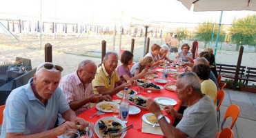 Le Palme Stabilimento Balneare E Pizzeria outside