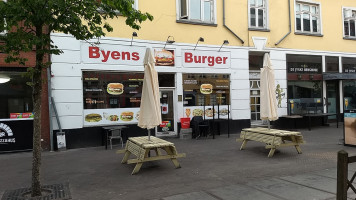 Byens Burger outside