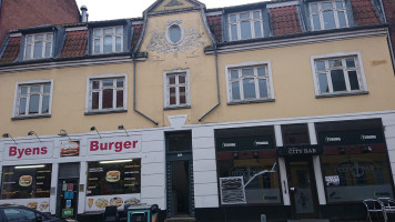 Byens Burger outside