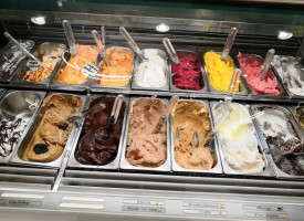 Tutto Gelato food