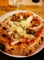 Fiore Di Latte Pizzeria food