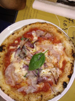 Fiore Di Latte Pizzeria food