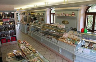 Pasticceria Marietta food