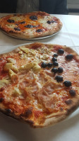 Pizzeria Il Vicolo food