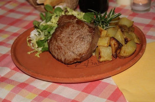 Osteria Montescudaio food