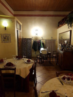 La Locanda food