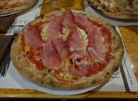 Pizzeria Il Birbante food