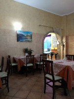 Pizzeria Arcobaleno inside