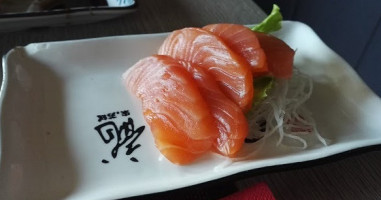 Sushi Umi food