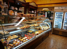 Pasticceria La Tur Dal Sucar food