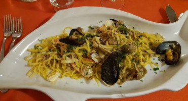 Osteria Del Pozzo food