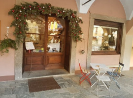 Osteria Due Cuori outside