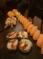 I-sushi food