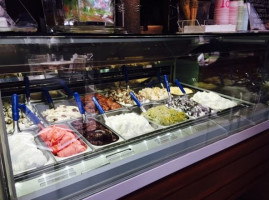 Gelateria Pierrot food