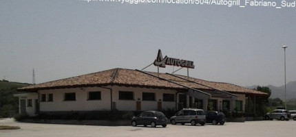 Autogrill Fabriano Sud outside