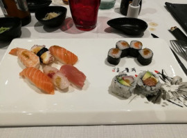 Sakari Sushi food