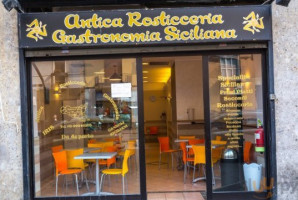 Antica Rosticceria Siciliana inside