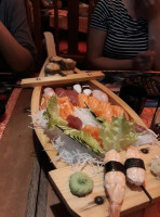 Sushi Genkai Colico food