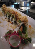 Perla Sushi Bistrot food