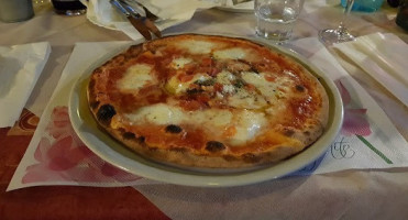 Pizzeria La Baita food