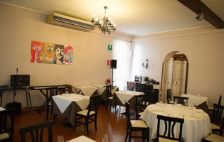 La Corte Del Moro food