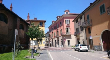 Pino Pistacchio Gelateria Artigianale outside