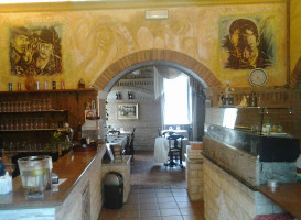 Pizzeria I Tre Archi food