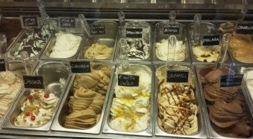 Gelateria Regelato food