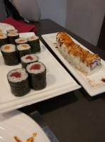 Izumi Sushi food