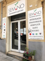 Semìno outside