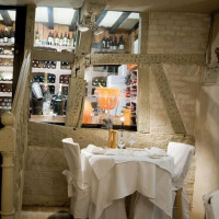 Le Clos Des Récollets food