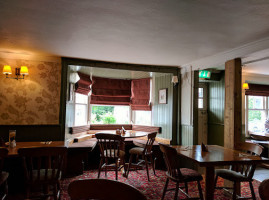 The Drax Arms inside