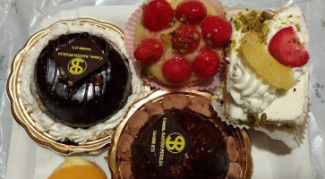 Pasticceria Santo Puglia food