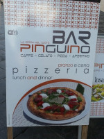 Pinguino Pub food