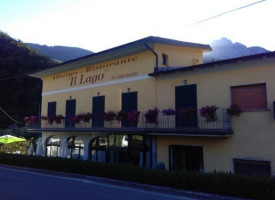 Albergo Il Lago outside