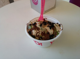 Yoyogurt food