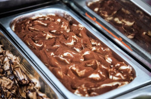 Boutique Del Gelato, La Caletta-siniscola food