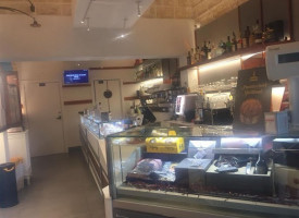 Mistral Caffetteria Gelateria food