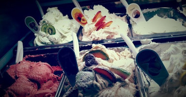 Gelateria Arcobaleno food