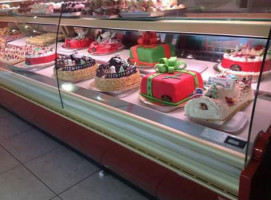 Pasticceria Le Delizie food